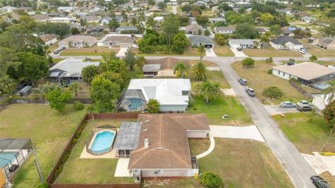 1550 SE Pratt Street Port St Lucie FL 34983