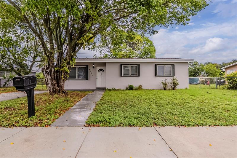 3521 NW 208th Terrace Miami Gardens FL 33056