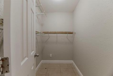 3521 NW 208th Terrace Miami Gardens FL 33056