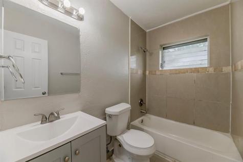 3521 NW 208th Terrace Miami Gardens FL 33056