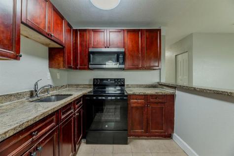 3521 NW 208th Terrace Miami Gardens FL 33056