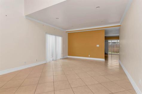 5486 NW 44th Way Coconut Creek FL 33073
