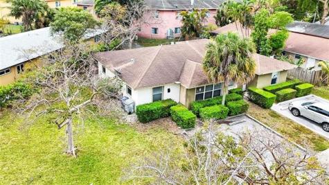330 SW Avondale Drive Unit 2 Pompano Beach FL 33060