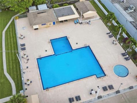 2421 SW 53rd Street Fort Lauderdale FL 33312
