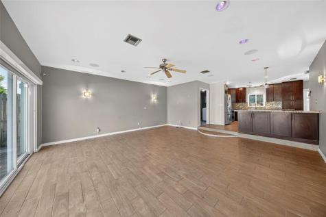 6847 NW 27th Way Fort Lauderdale FL 33309