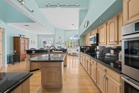 2342 NE 26th Street Lighthouse Point FL 33064