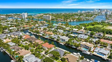 2342 NE 26th Street Lighthouse Point FL 33064