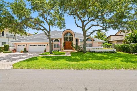 2342 NE 26th Street Lighthouse Point FL 33064