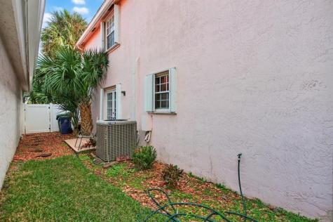 3071 NW 71st Avenue Margate FL 33063