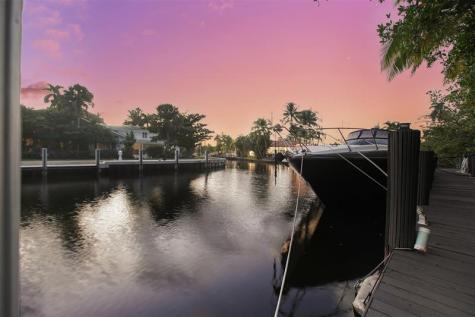 301 SW 14 Way Fort Lauderdale FL 33312