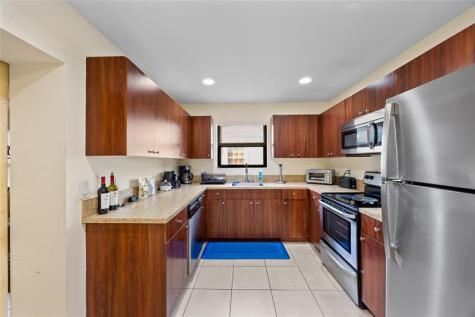1421 NE 5th Terrace Fort Lauderdale FL 33304