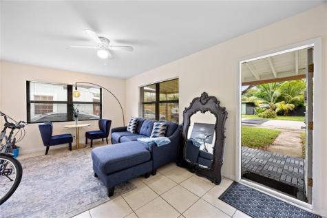 1421 NE 5th Terrace Fort Lauderdale FL 33304