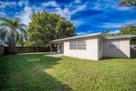 9370 NW 25th Court Sunrise FL 33322