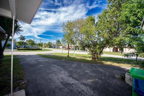 9370 NW 25th Court Sunrise FL 33322