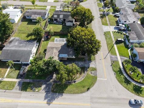 9370 NW 25th Court Sunrise FL 33322
