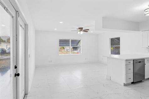 1214 Peak Road Lantana FL 33462