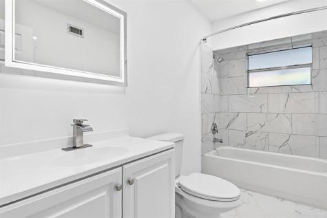 1214 Peak Road Lantana FL 33462