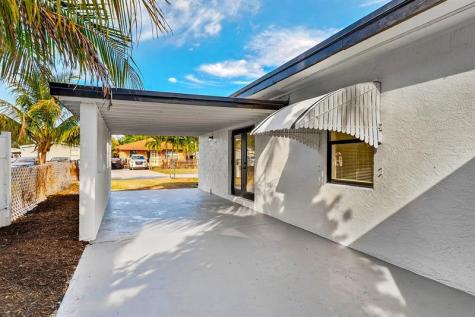 1214 Peak Road Lantana FL 33462