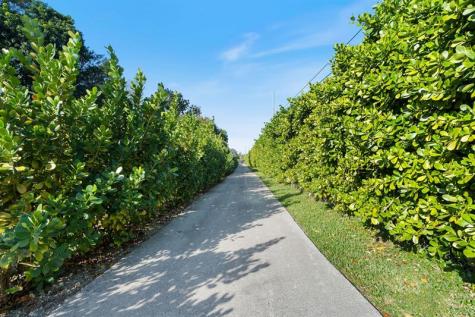 5702 SW 136 Avenue Southwest Ranches FL 33330