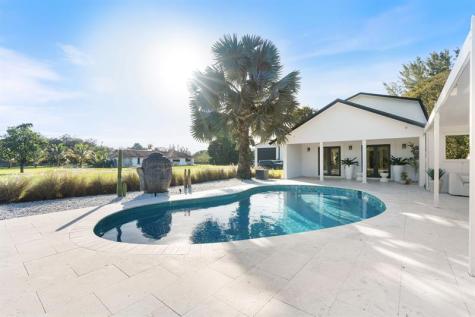 5702 SW 136 Avenue Southwest Ranches FL 33330