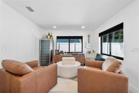 1881 NE 27th Street Lighthouse Point FL 33064
