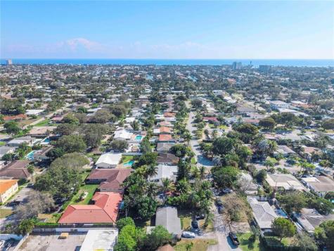 1881 NE 27th Street Lighthouse Point FL 33064