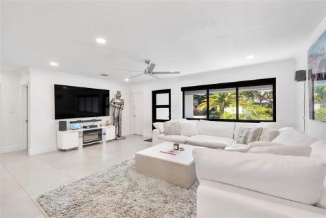 1881 NE 27th Street Lighthouse Point FL 33064
