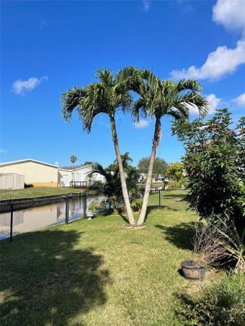 2341 SW 84th Avenue Davie FL 33324