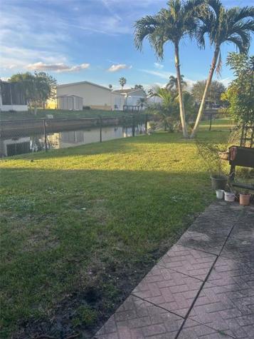 2341 SW 84th Avenue Davie FL 33324