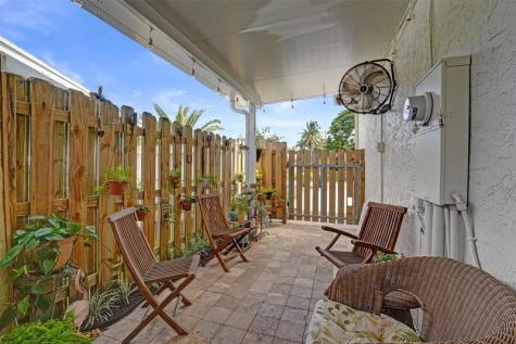 2333 SW 34th Terrace Fort Lauderdale FL 33312