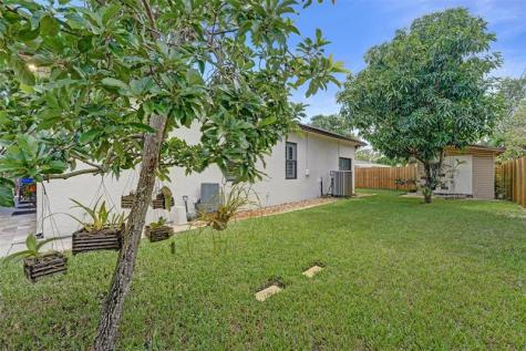 2333 SW 34th Terrace Fort Lauderdale FL 33312