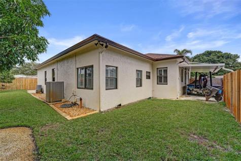 2333 SW 34th Terrace Fort Lauderdale FL 33312