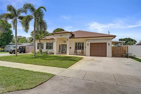 2333 SW 34th Terrace Fort Lauderdale FL 33312
