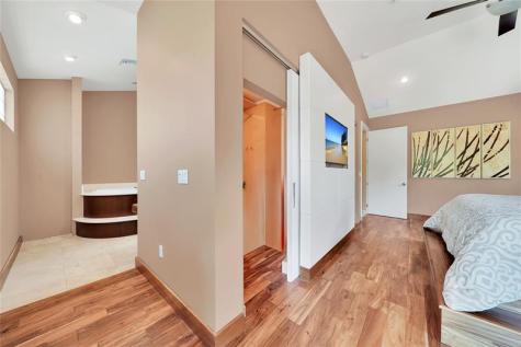 2631 Okeechobee Lane Fort Lauderdale FL 33312