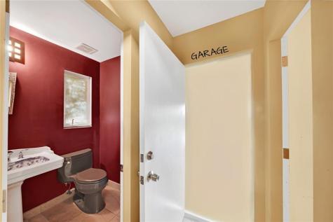 2631 Okeechobee Lane Fort Lauderdale FL 33312