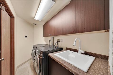 2631 Okeechobee Lane Fort Lauderdale FL 33312