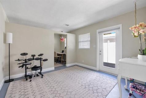 1530 NE 53rd Street Fort Lauderdale FL 33334