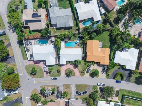 1530 NE 53rd Street Fort Lauderdale FL 33334
