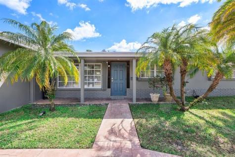 1530 NE 53rd Street Fort Lauderdale FL 33334