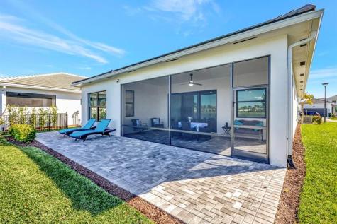 15865 Key Biscayne Lane Loxahatchee FL 33470