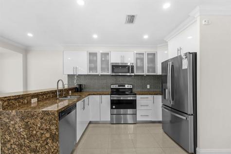 3411 N Park Road Hollywood FL 33021