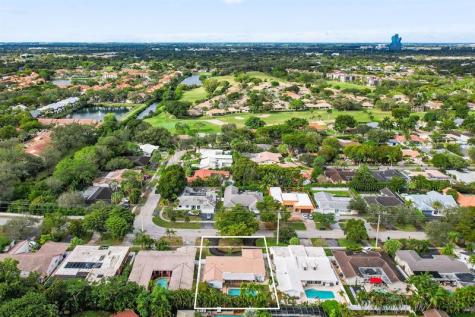 3411 N Park Road Hollywood FL 33021