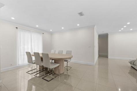 3411 N Park Road Hollywood FL 33021