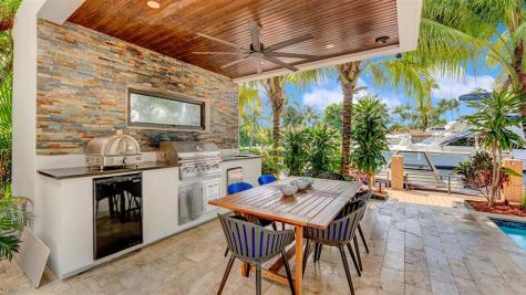 609 Poinciana Drive Fort Lauderdale FL 33301