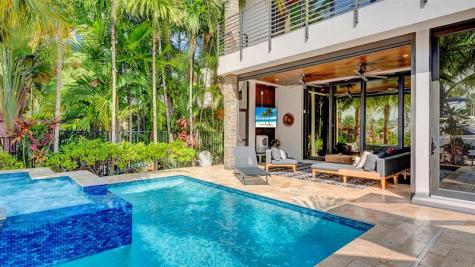 609 Poinciana Drive Fort Lauderdale FL 33301