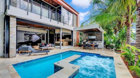 609 Poinciana Drive Fort Lauderdale FL 33301