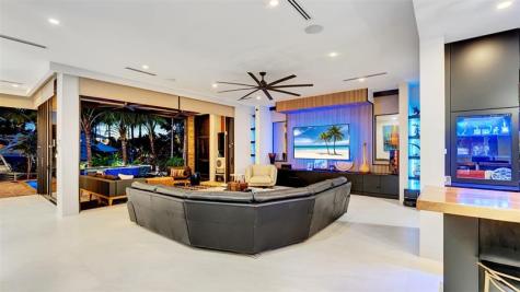 609 Poinciana Drive Fort Lauderdale FL 33301