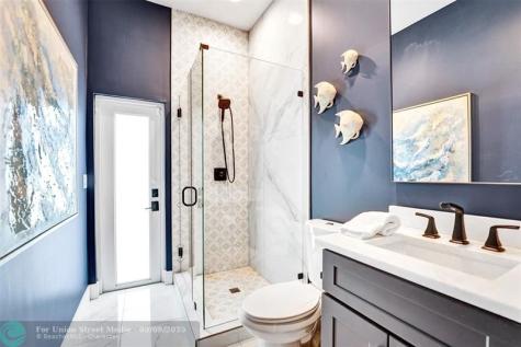 1718 NE 26th Avenue Fort Lauderdale FL 33305