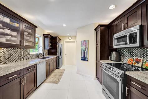 2649 NE 27th Terrace Fort Lauderdale FL 33306