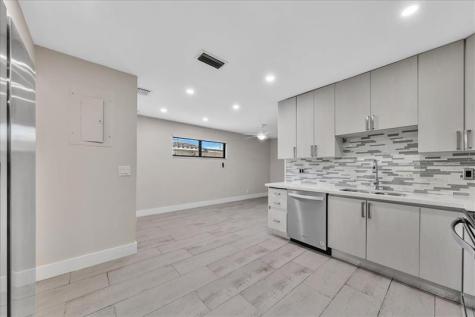 1004 Johnson Street Hollywood FL 33019